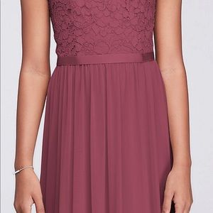 Stunning Lace Chianti colored gown perfect for many occasions